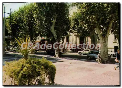 Cartes postales moderne Marignane Le Cours Mirabeau