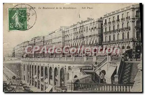 Cartes postales Alger Le Boulevard De La Republique