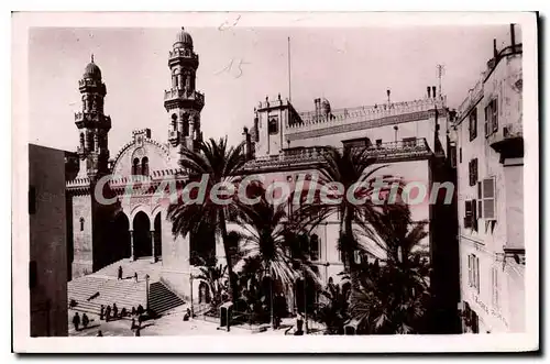 Cartes postales Alger Palais Du Gouverneur Et La Cathedrale
