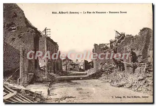 Cartes postales Albert La Rue De Nemours