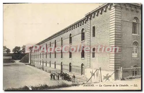 Ansichtskarte AK Amiens La Caserne De la Citadelle