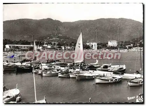 Cartes postales moderne Cavalaire Sur Mer Le Port Et La Plage