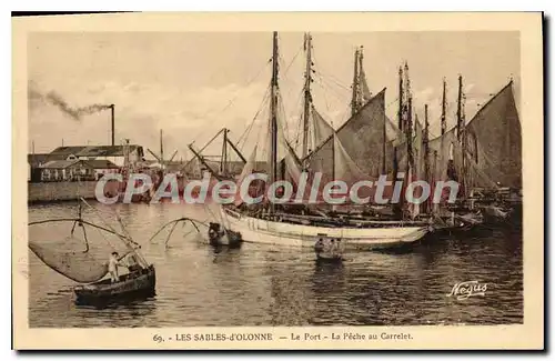 Cartes postales Les Sables D'Olonne Le Port La Peche Au Carrelet