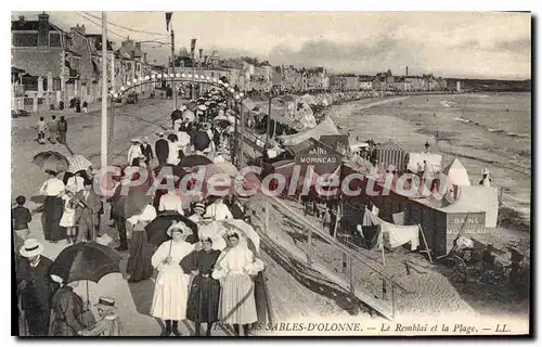 Cartes postales Sables D'Olonne Le Remblai Et La Plage bains Morineau