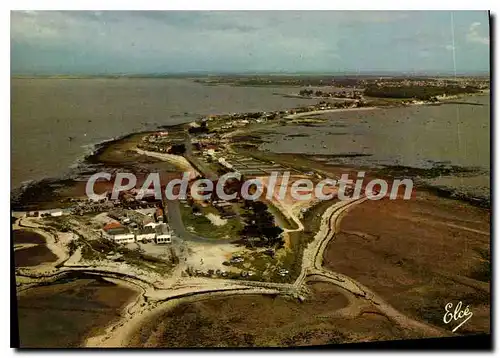 Cartes postales moderne Fouras La Pointe De La Fumee Au Fond Fouras Avec ses belles plages