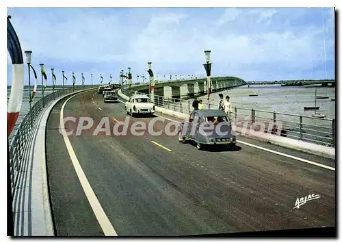 Moderne Karte Le Viaduc D'Oleron Coustruit Par I'Entreprise Campenon Bernard citro�n 2CV