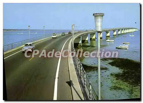 Cartes postales moderne Ile D'Oleron Le Viaduc D'Oleron Le Plus Long Le France