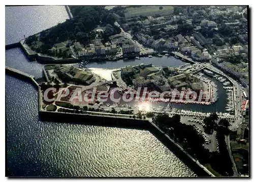 Cartes postales moderne Ile De Re Saint Martin De Re Le Port Entourant Le Petit Quartier Pierre Lanier