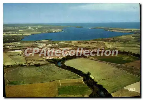 Cartes postales Cateraggio Vue D'Ensemble Du Village Au Fond I'Etang De Diana