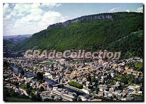 Moderne Karte Bort Les Orgues La Ville Dominee Par Un Plateau