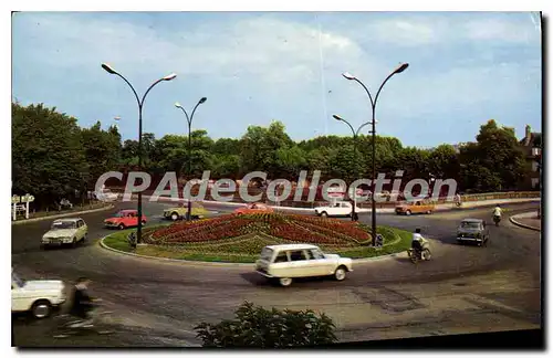 Cartes postales moderne Brive Le Rond Point Du Pont Cardinal