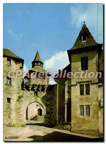 Cartes postales moderne Correze Vieilles Maisons Et Vieille Porte I'Eglise