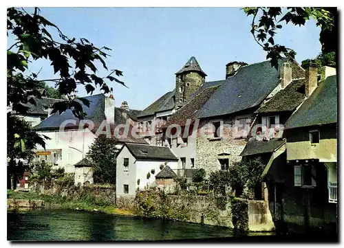 Moderne Karte Segur Le Chateau Vieiles Maisons Au Bord De I'Auvezere