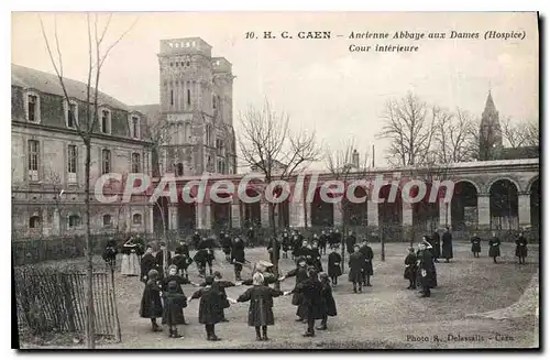 Cartes postales Caen Ancienne Abbaye Aux Dames Cour Interieure