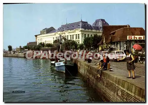 Cartes postales moderne Trouville La Reine Des Plages Le Coin Des Pecheurs Et Le Casino