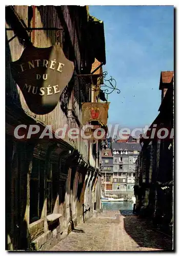 Cartes postales moderne Honfleur Le Vieux Honfleur Et Le Musee Rue De La Prison