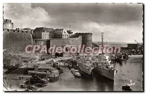 Cartes postales Brest Le Vieux Chateau Et Ses Remparts