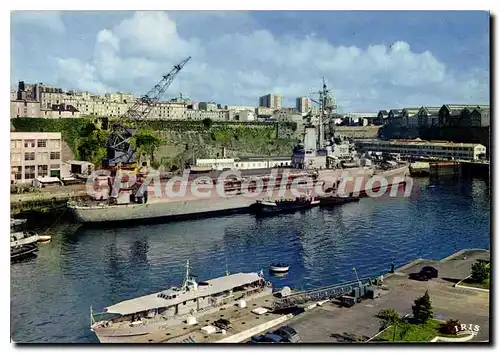 Cartes postales moderne Brest L'Arsenal La Jeanne D'Arc A Quai