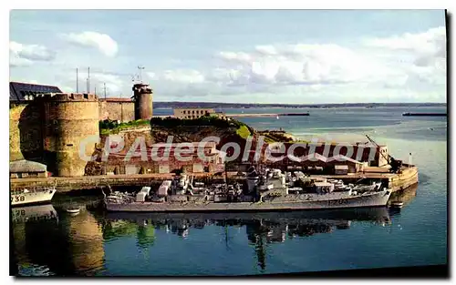 Cartes postales moderne Brest Entree Du Port De Guerre La Penfeld