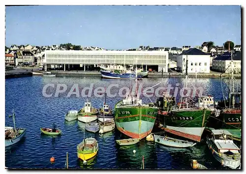 Moderne Karte Concarneau Chalutiers Dans Le Port