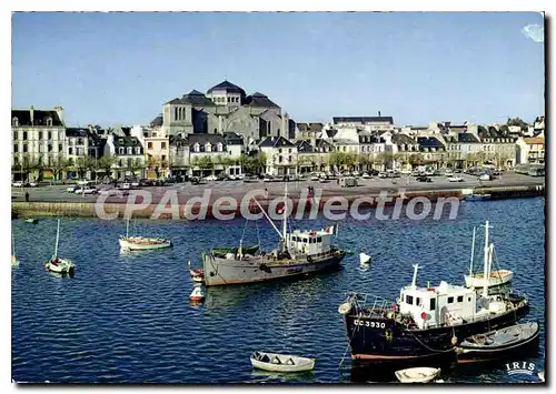 Moderne Karte Concarneau Le Port et I'Eglise