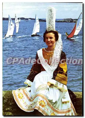 Cartes postales moderne Folklore De Bretagne Jeune Fille en Costume Bigouden