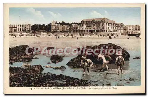 Ansichtskarte AK Pornichet Les Pins La Peche Aux Crevettes Devant La Plage