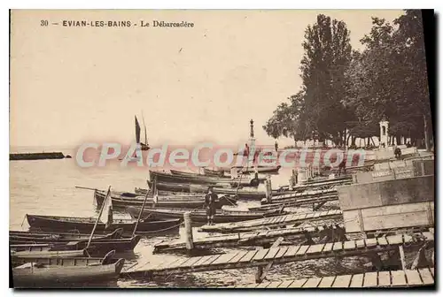 Ansichtskarte AK Evian Les Bains Le Debarcadere