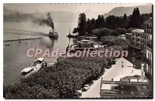 Cartes postales Evian Les Bains les quais Du Leman Le Port Et La Cote Suisse