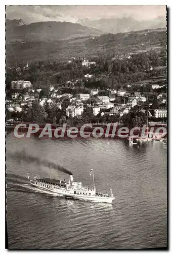 Cartes postales Evian Les Bains Gros Bateau Sur Le Lac Leman