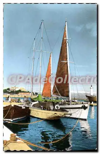 Cartes postales Antibes Cote D'Azur Le Port Fort carr�