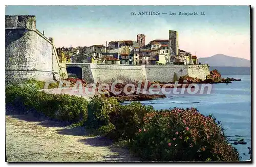 Cartes postales Antibes Les remparts