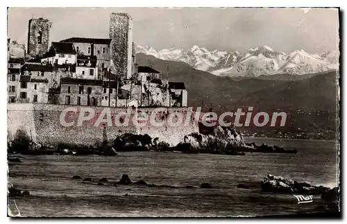 Cartes postales Antibes Les Remparts Et Les Alpes