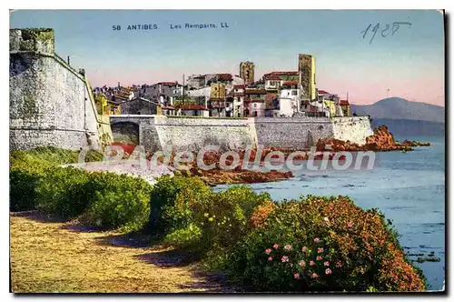 Cartes postales Antibes Les Remparts