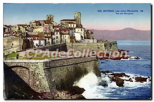 Cartes postales Antibes Les Vieux Remparts