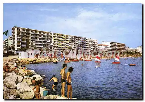 Cartes postales moderne Juan Les Pins L'Ecole De Voile La Plage