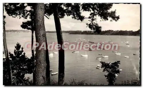 Ansichtskarte AK Dinard Vue Du Bassin Des Yachts