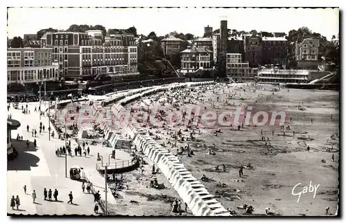 Ansichtskarte AK Dinard La Grande Plage Hotels Royal Et Crystal