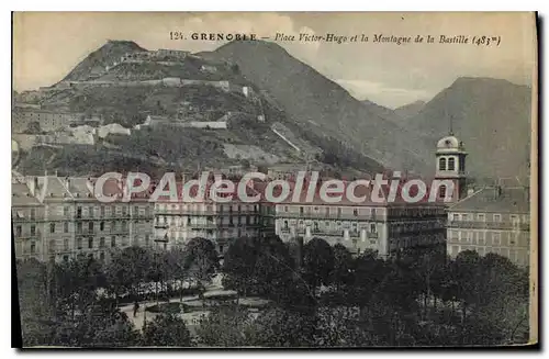 Cartes postales Grenoble Place Victor Hugo Et La Montagne De La Bastille