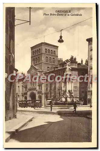 Cartes postales Grenoble Place Notre Dame Et La Cathedrale