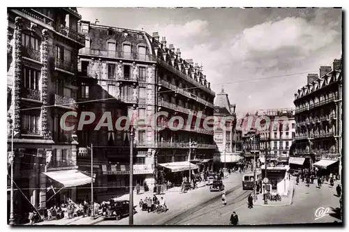 Cartes postales Grenoble Rue Felix Poulat Et Place Grenette