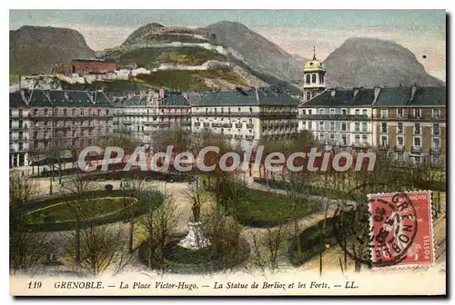 Cartes postales Grenoble La Place Victor Hugo La Statue De Berlioz