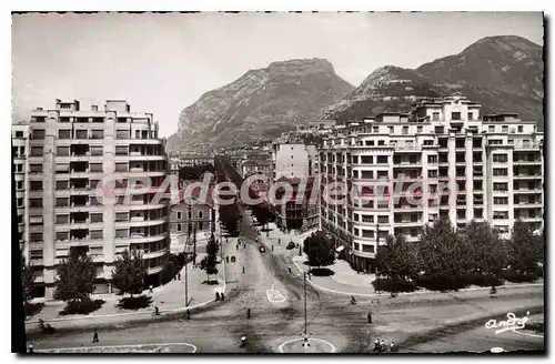 Cartes postales Grenoble Place Gustave Rivet Boulevard Gambetta