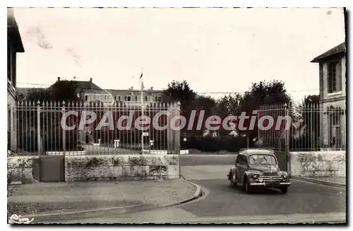 Cartes postales Chateaudun Caserne Kellermann