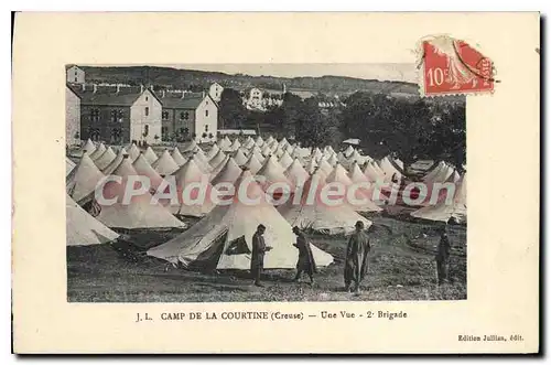 Ansichtskarte AK Camp De La Courtine Une Vue Brigade