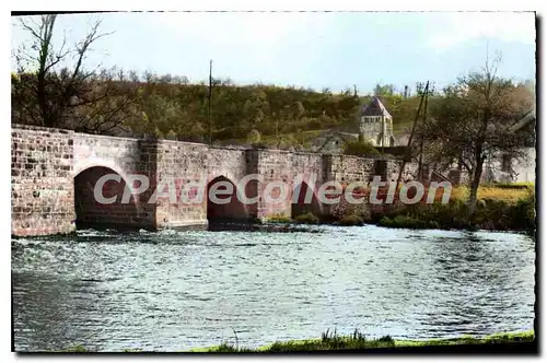 Cartes postales moderne Moutier D'Ahun Vue Du Pont Romain Sur La Cresue
