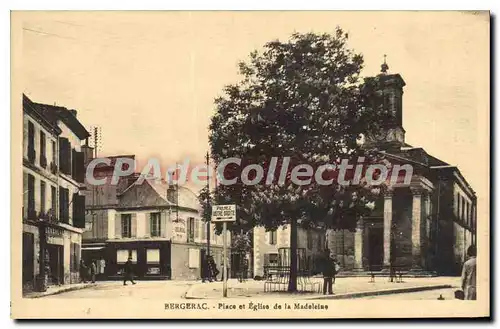 Cartes postales Bergerac Place Et Eglise De La Madeleiue