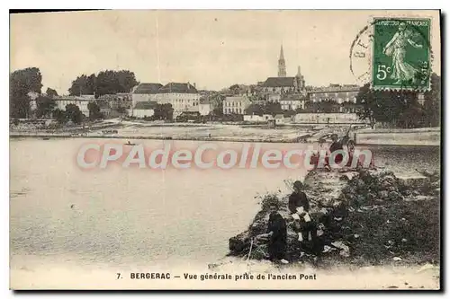 Ansichtskarte AK Bergerac Vue Generale Prise De I'Ancien Pont