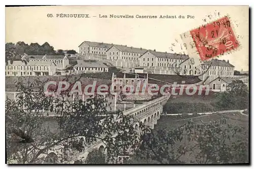 Cartes postales Perigueux Les Nouvelles Casernes Ardant Du