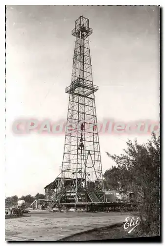 Cartes postales La Lande Puits de Petrole Le Derrick